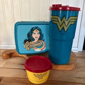 DC COMICS Wonder Woman Tupperware collab — lunch set